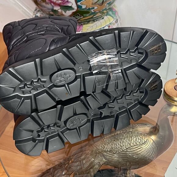 ASH
JENNY SHEARLING BOOTS IN BLACK QUILTED NYLON - Picture 8 of 8